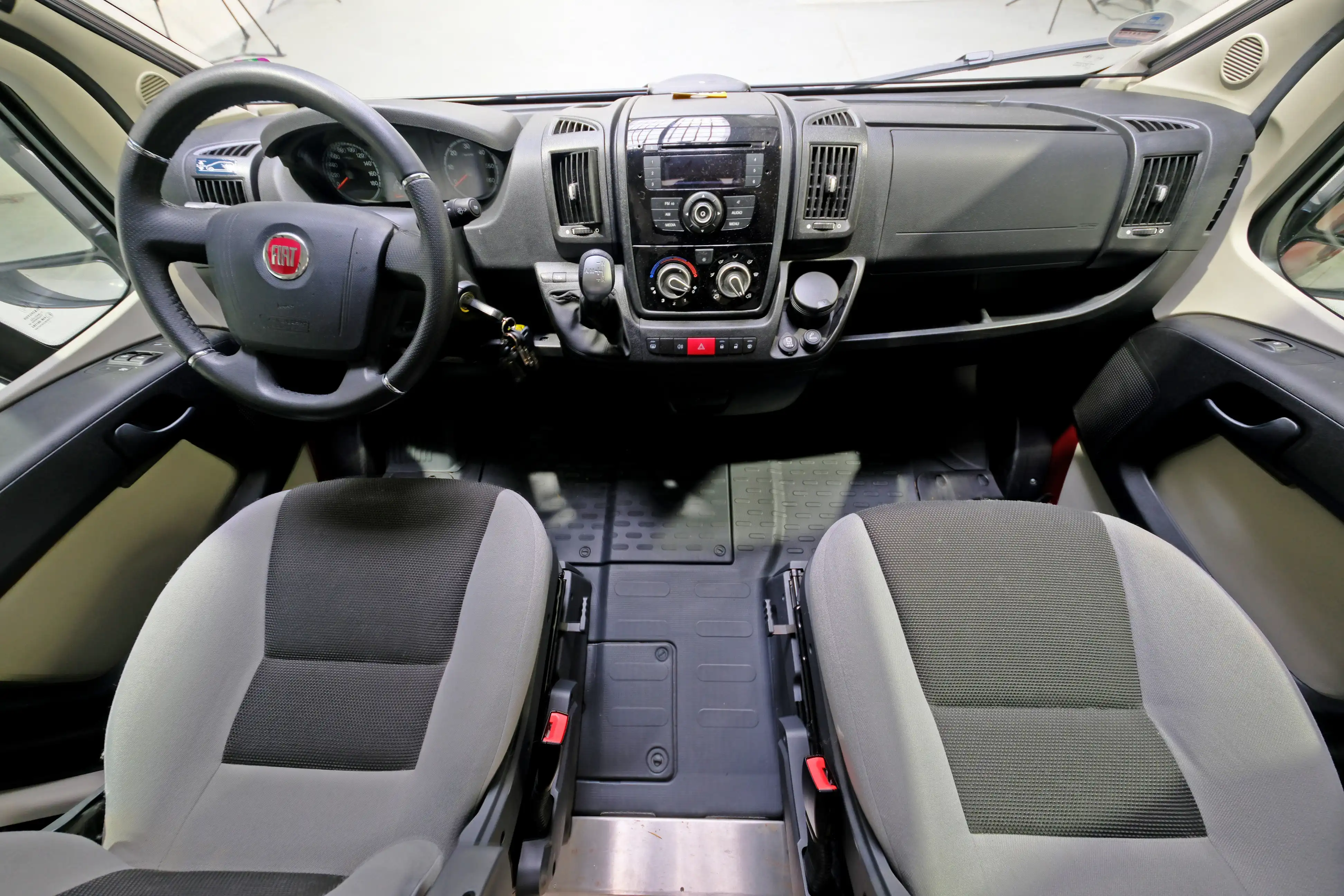 WESTFALIA Columbus 640 E